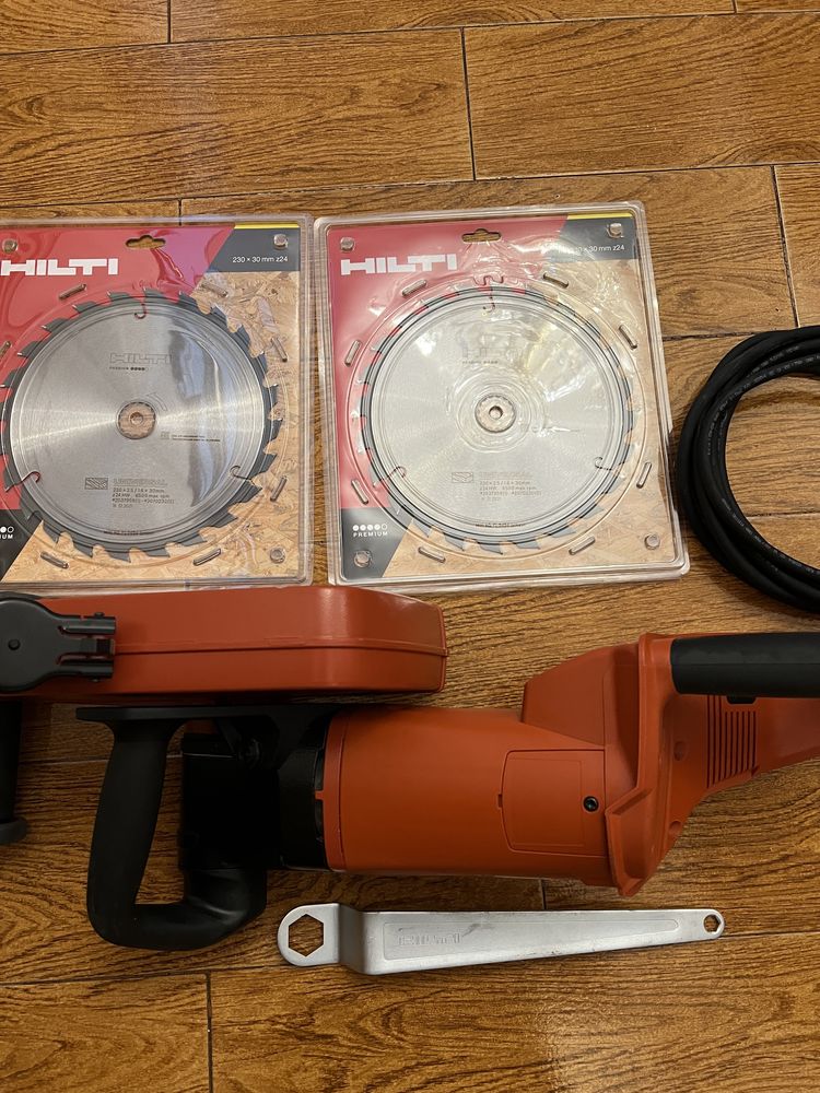 Masina de taiat Hilti DCH 230 cu disc diamantat-Noua