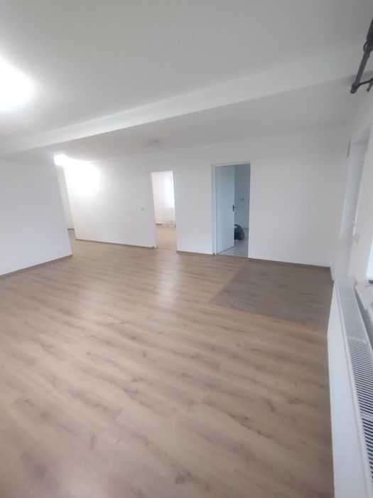 Vand casa la cheie