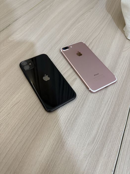 iPhone 7plus розовый
