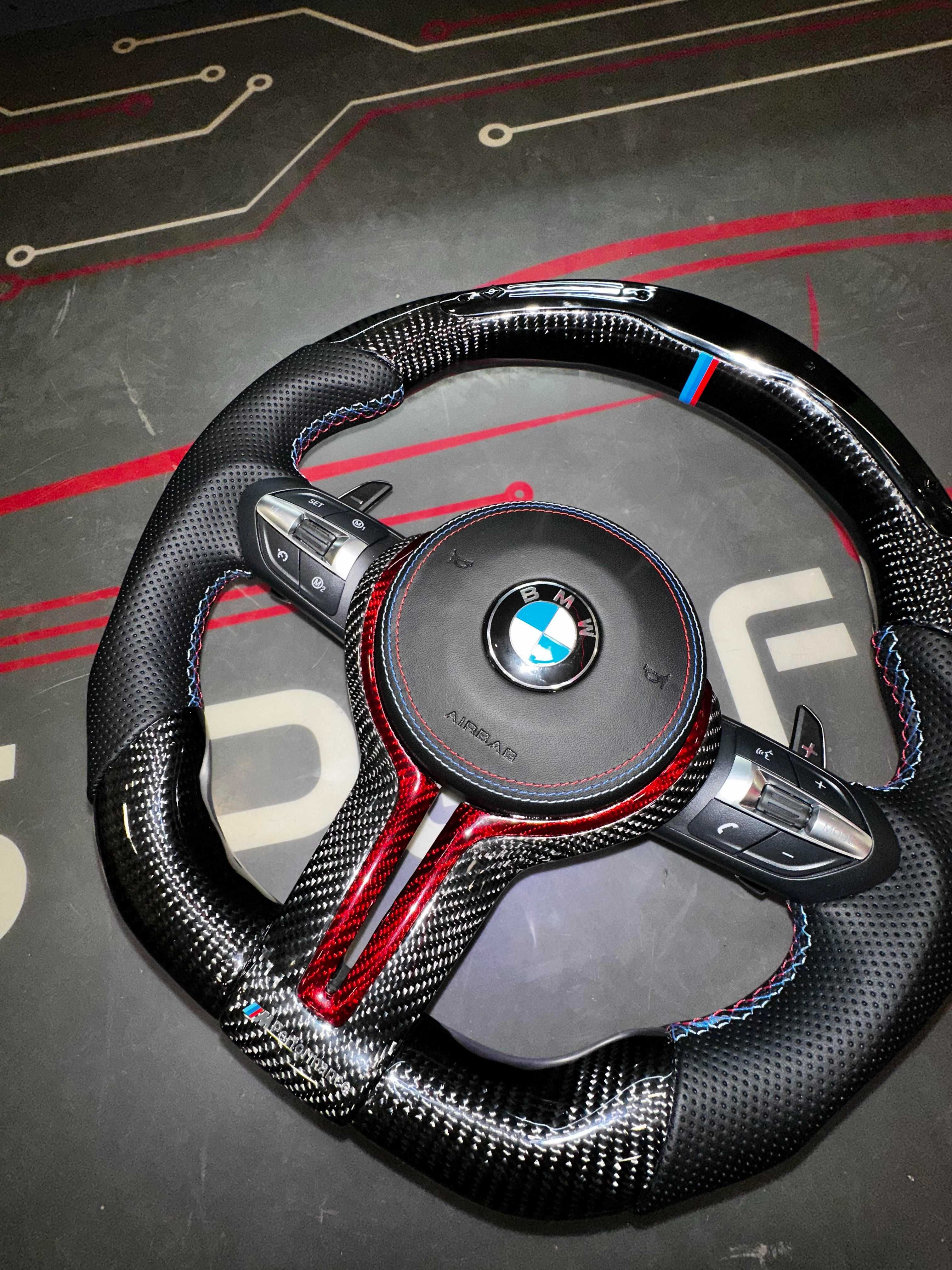 Volan BMW M CARBON / LED / Vibratii / Incalzire / DISTRONIC! SERIA F/E