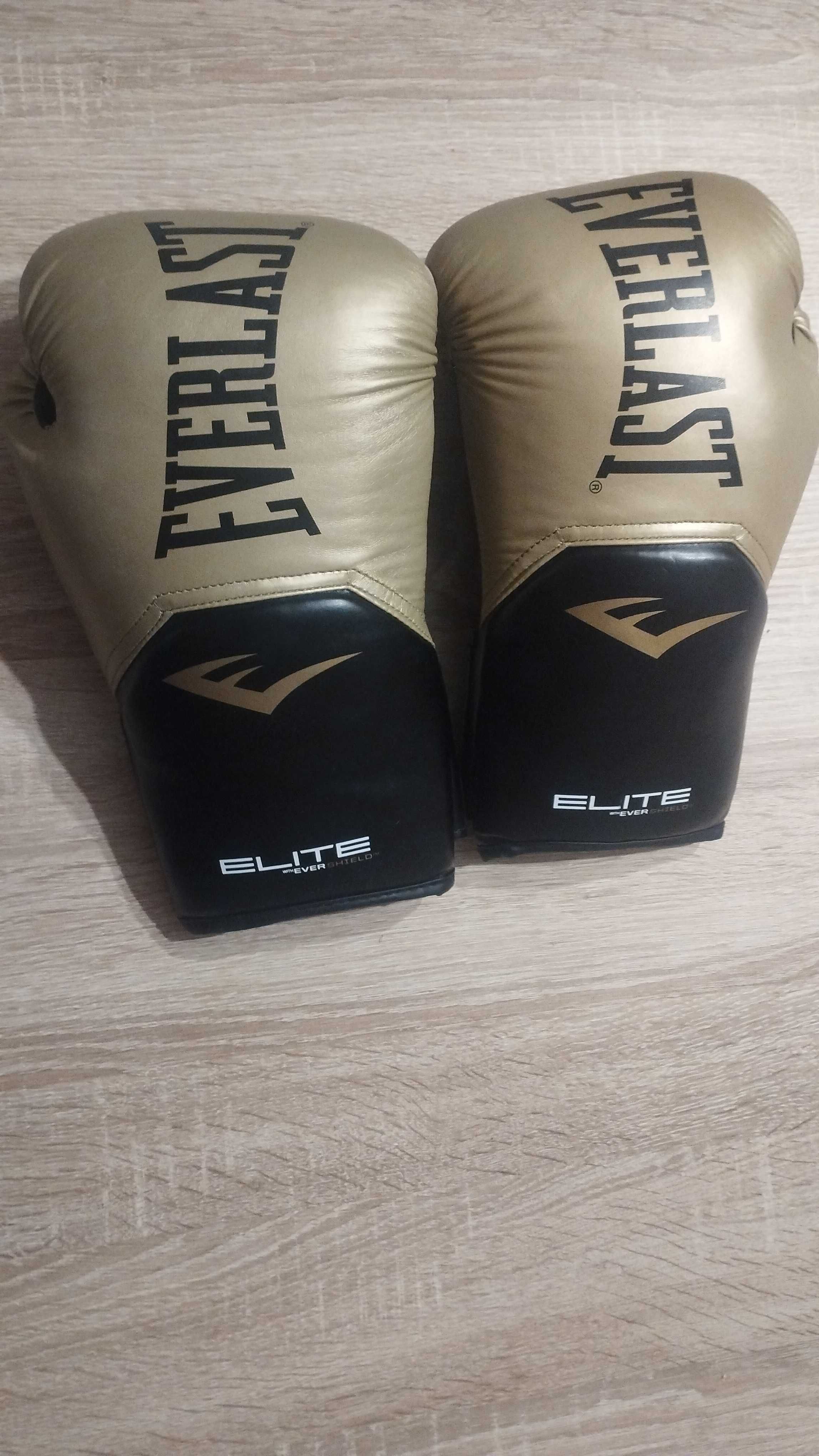 Боксови ръкавици EVERLAST Pro Style Elite 2 Gold EV2500
