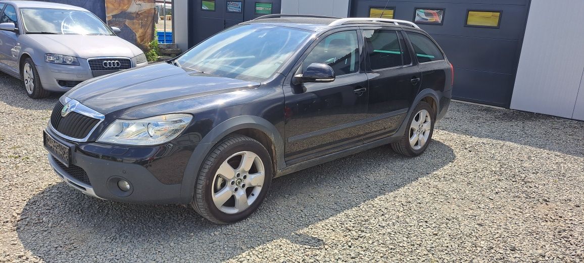 Bara fata completa Skoda Octavia Scout facelift