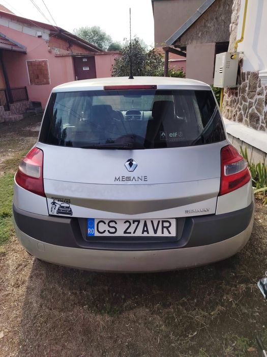 Se vinde renault in stare buna de functionare