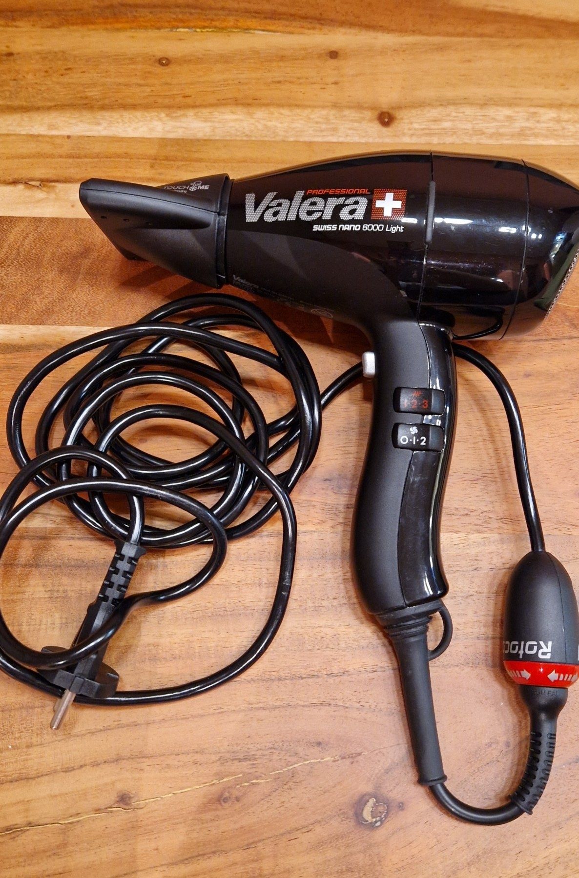 Продавам сешоар Valera