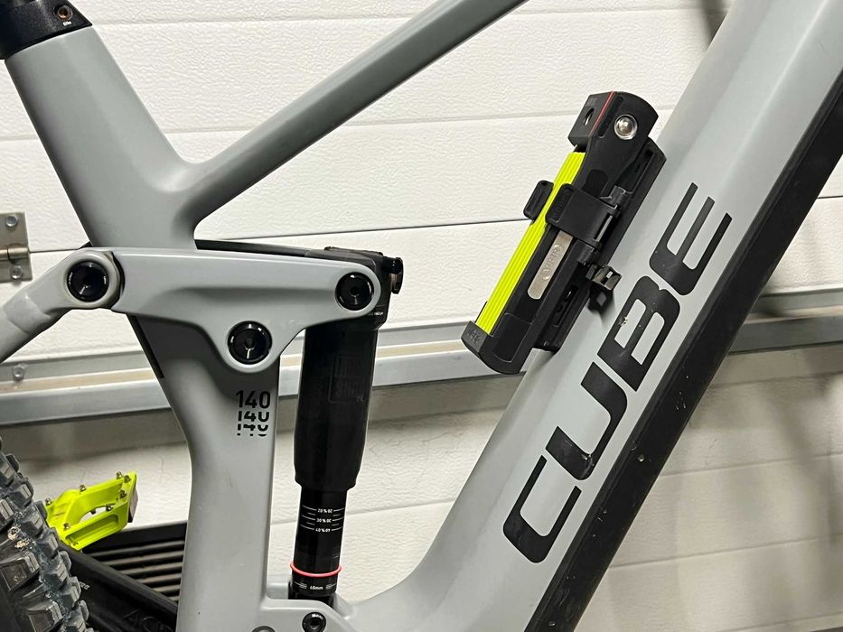 OFERTA BLACK FRIDAY! Cube Stereo Hybrid Pro 750w Cadru L, 29,  CARBON