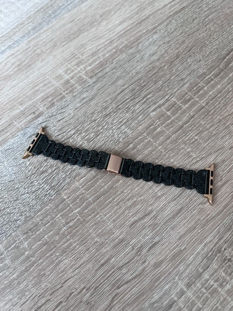 Черна каишка за Apple watch