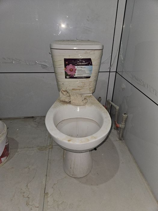 Унитаз рабочий продам