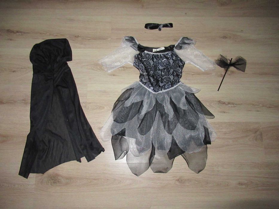 СТРАХОТНА РОКЛЯ за Хелоуин с аксесоари--116 номер