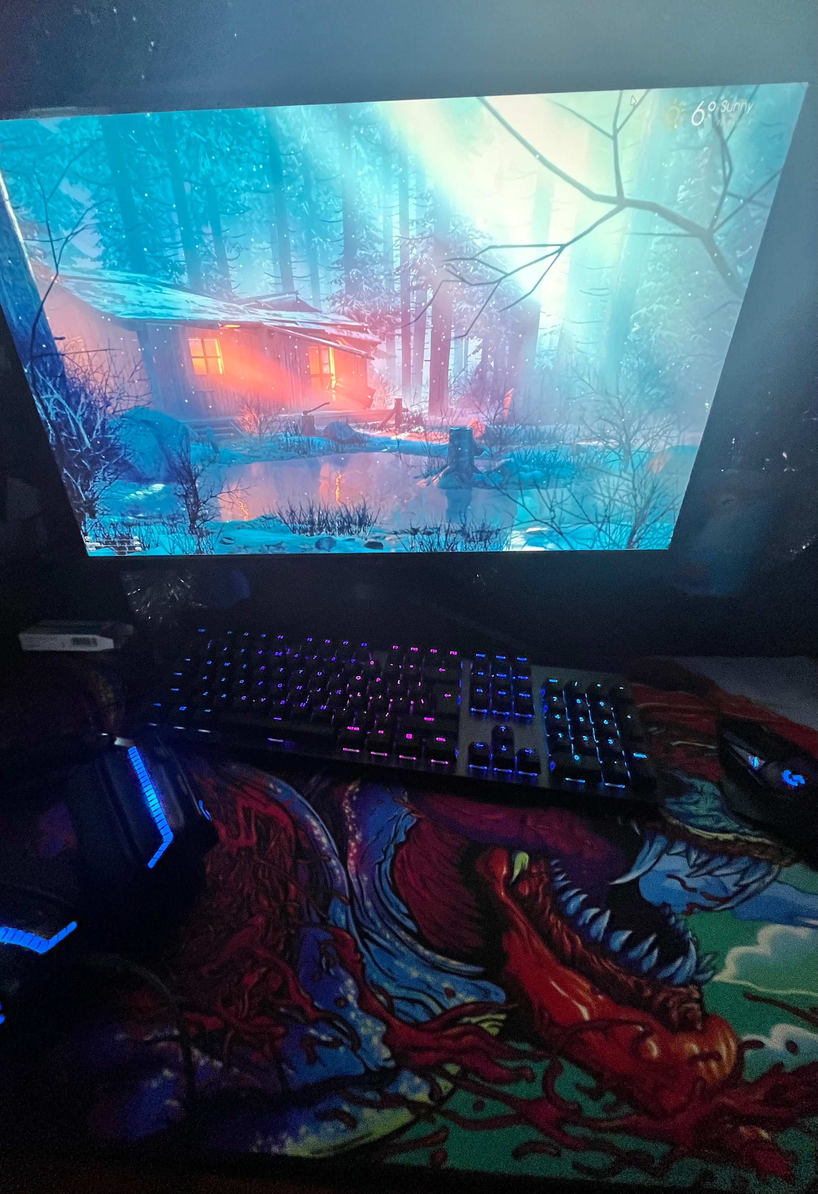 Vand PC gaming cu monitor si periferice