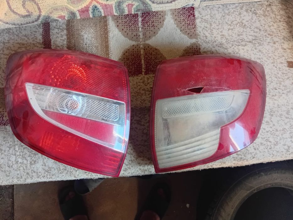 Продам фары на ладу гранта 2 штуки за 15000тысяч