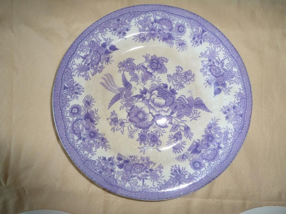 колекционерски декоративни порцеланови чинии