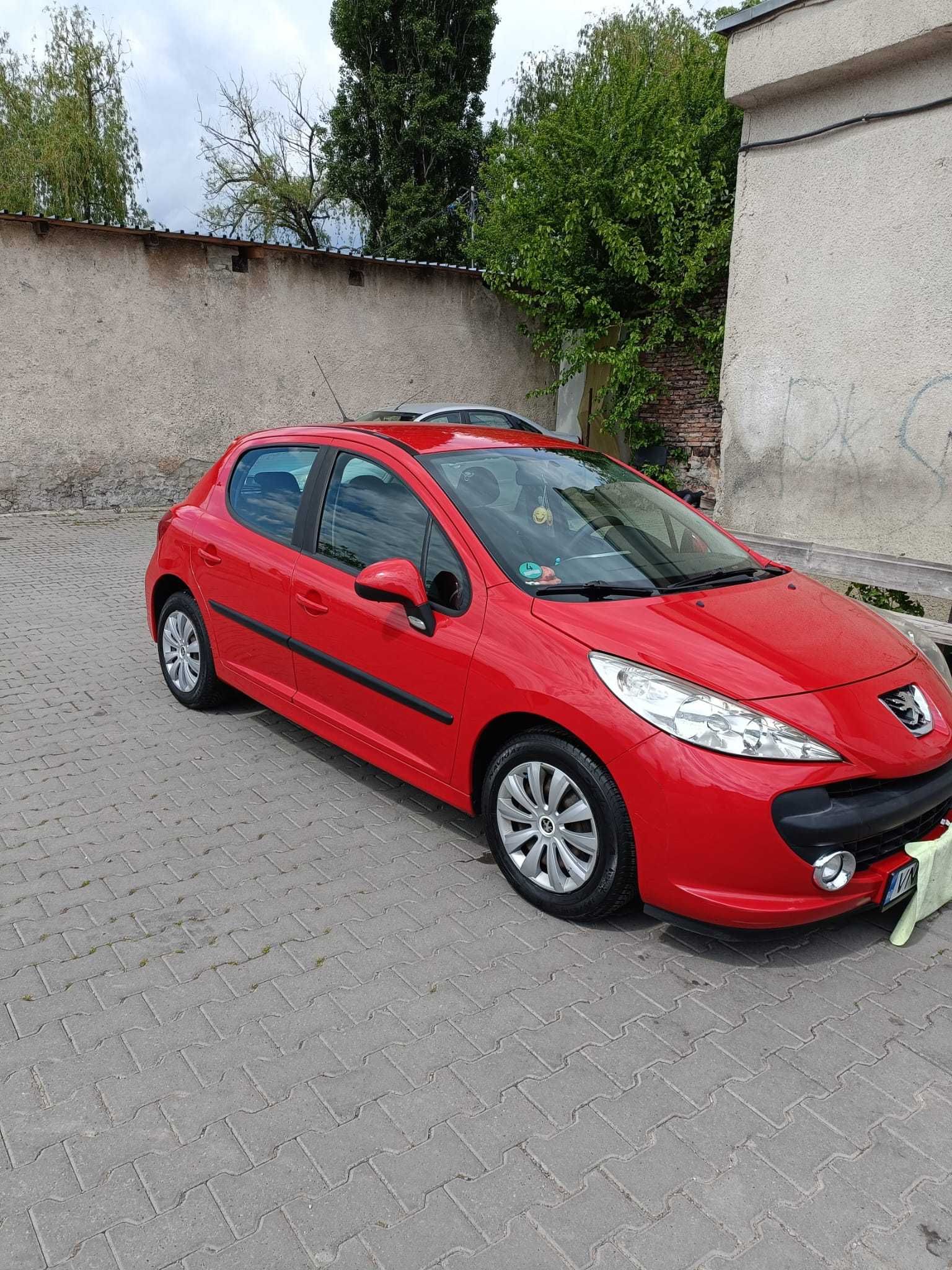 Peugeot 207  2009