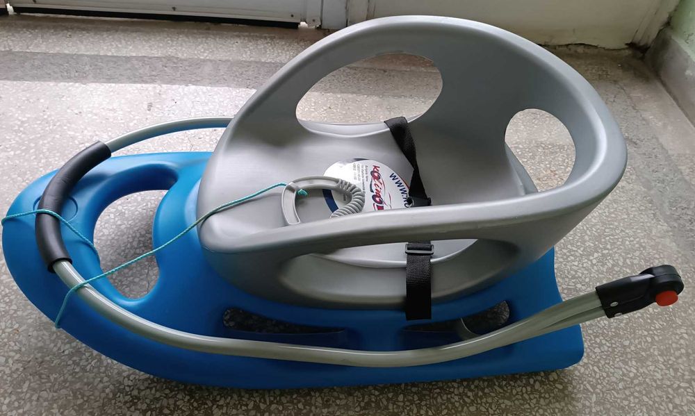 Бебешка шейна с дръжка