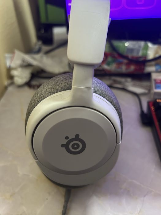 Casti Gaming Steelseries Arctis Nova 1