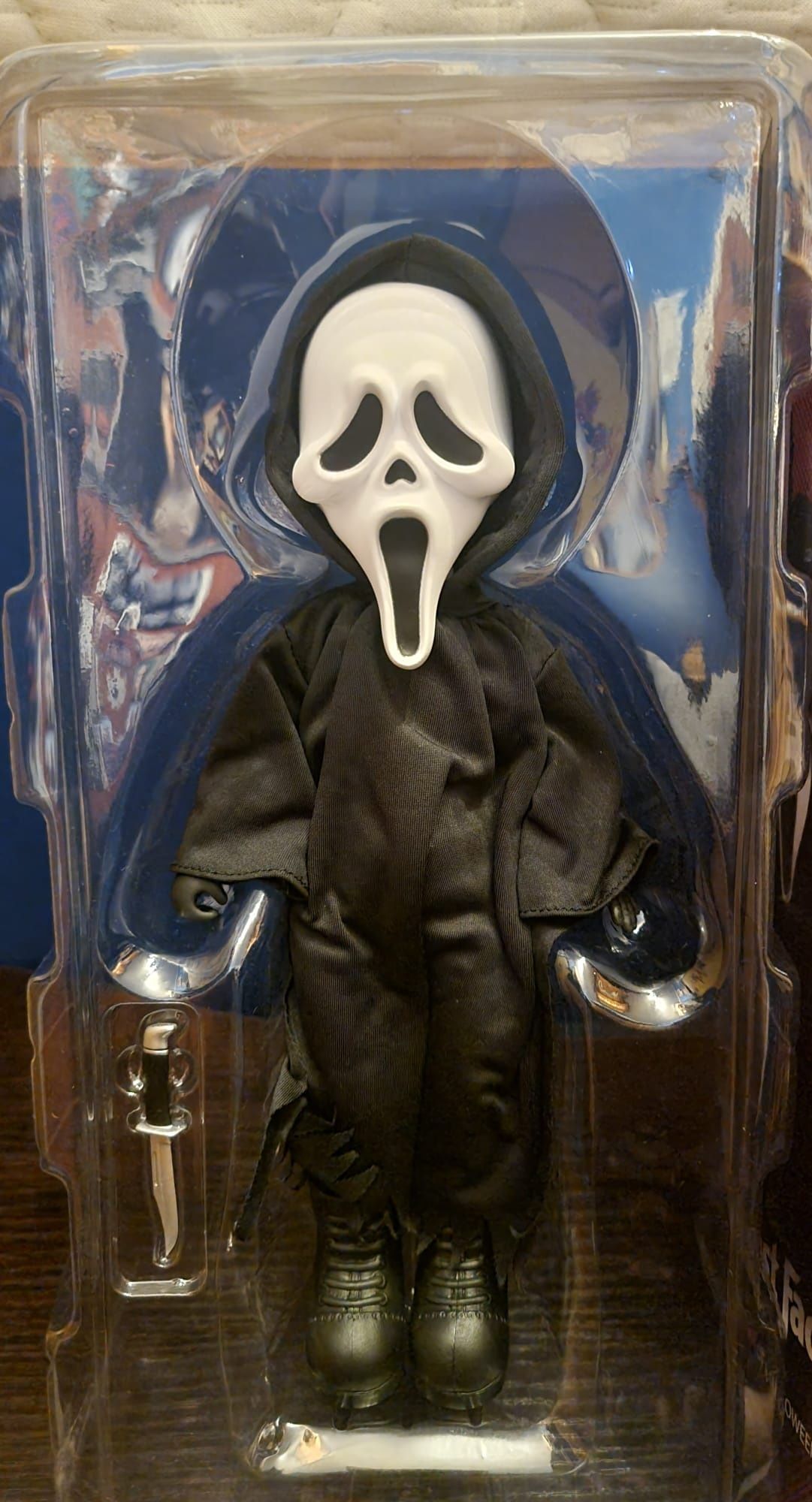 Figurina Living Dead Dolls Ghostface Scream