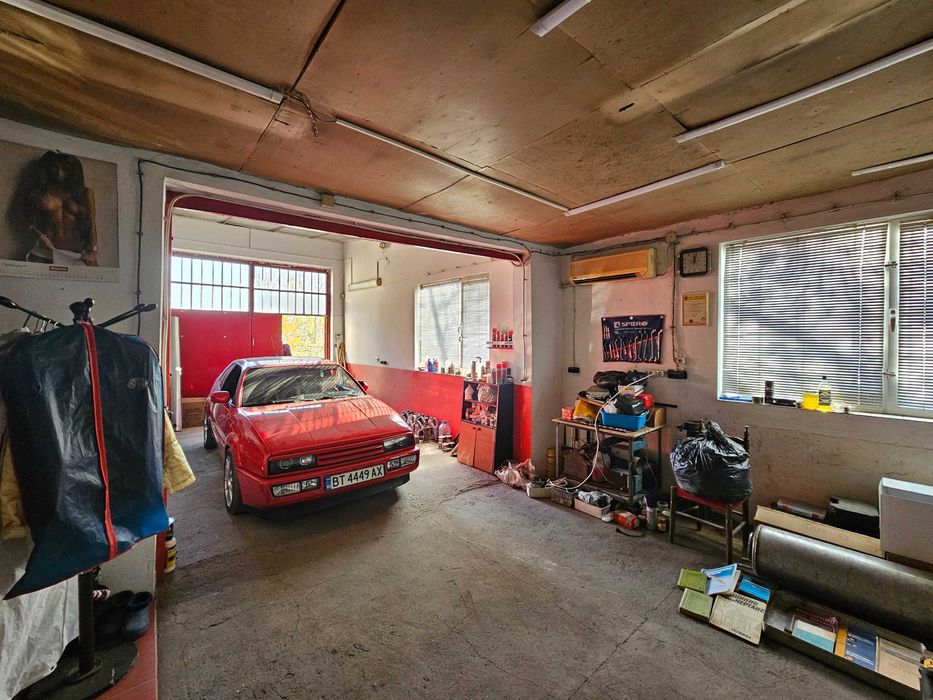 Автосервиз в широк център на град Велико Търново.