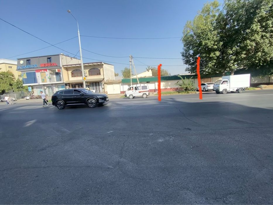 Qorasaroy roddom yoni yo’lni yuzi 1sotig’i 80000