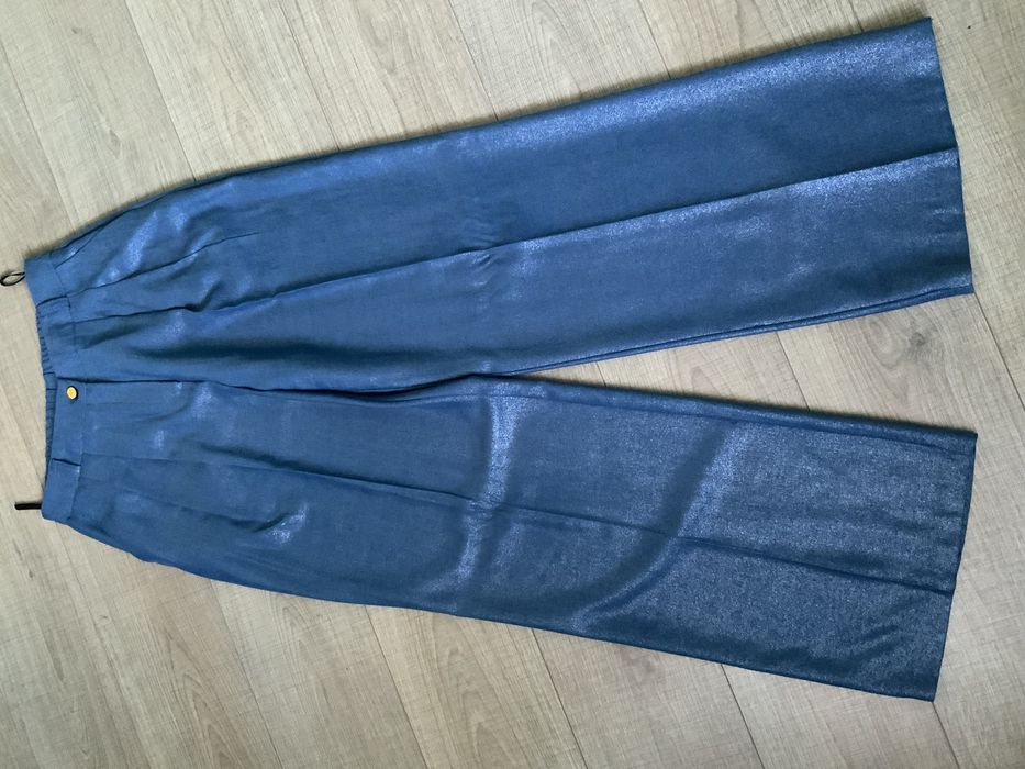 Дамски елегантен широк панталон,син с лек метален блясък 40 размер