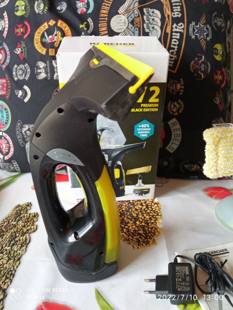 Продам стеклоочиститель KARCHER