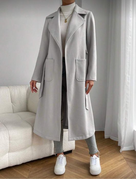 Черно палто и сиво палто M размер