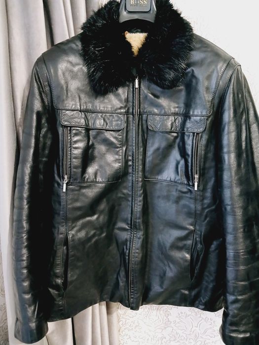 Продам мужскую кожаную зимнюю куртку