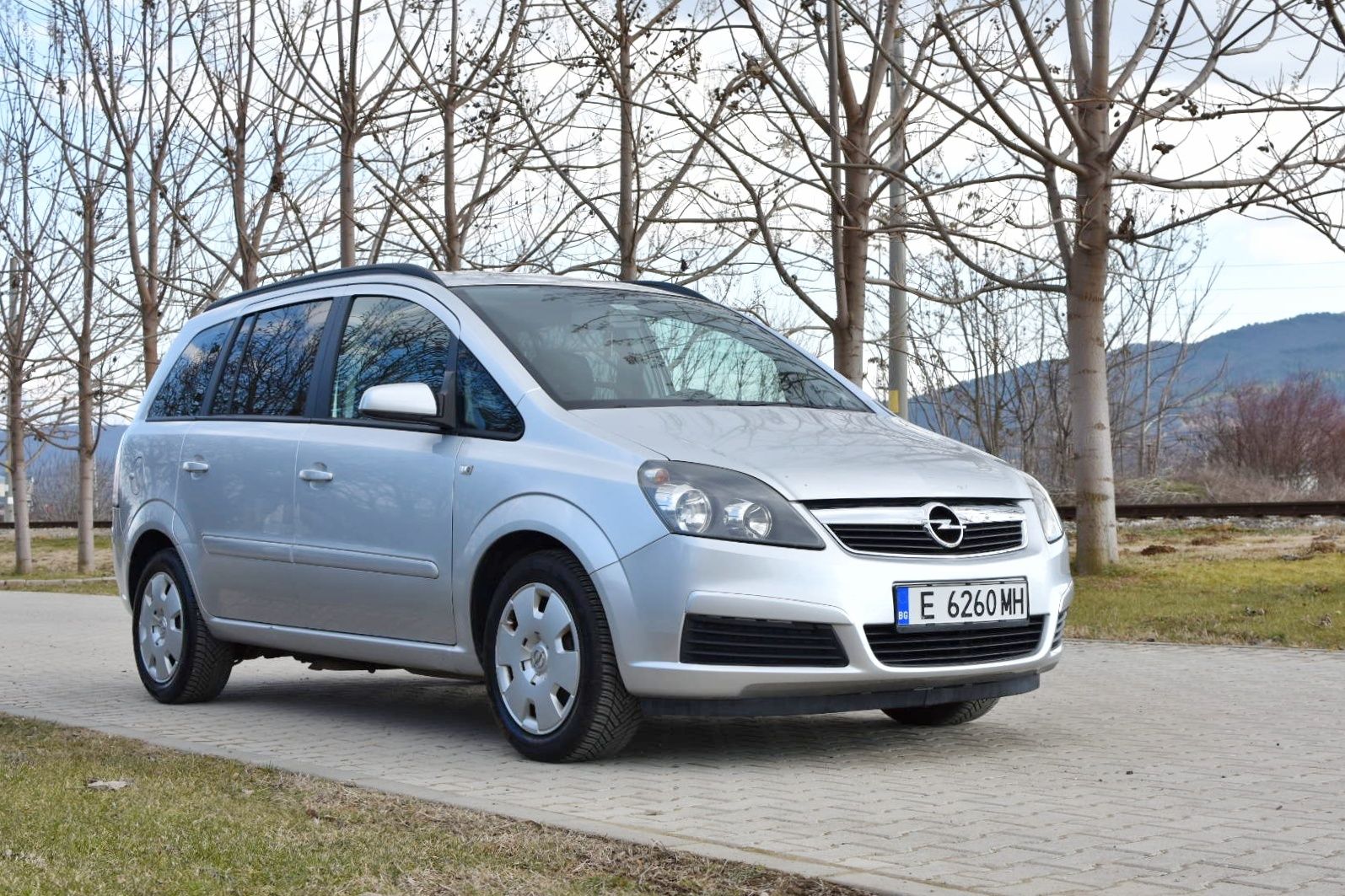 Зафира Б 1.6 cng