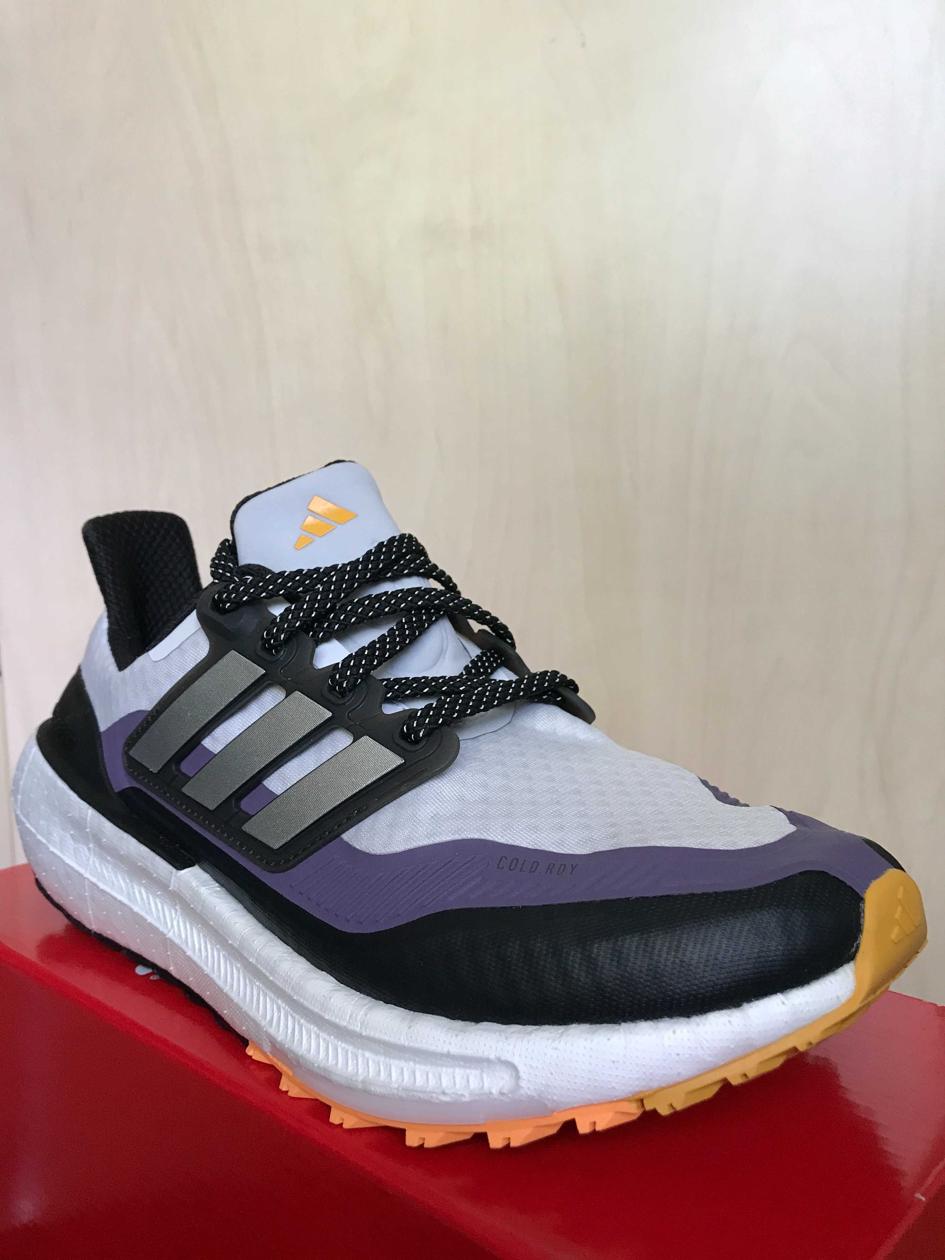 ADIDAS ULTRABOOST LIGHT COLD.RDY 2.0, marimea 40 2/3, noi ,originali