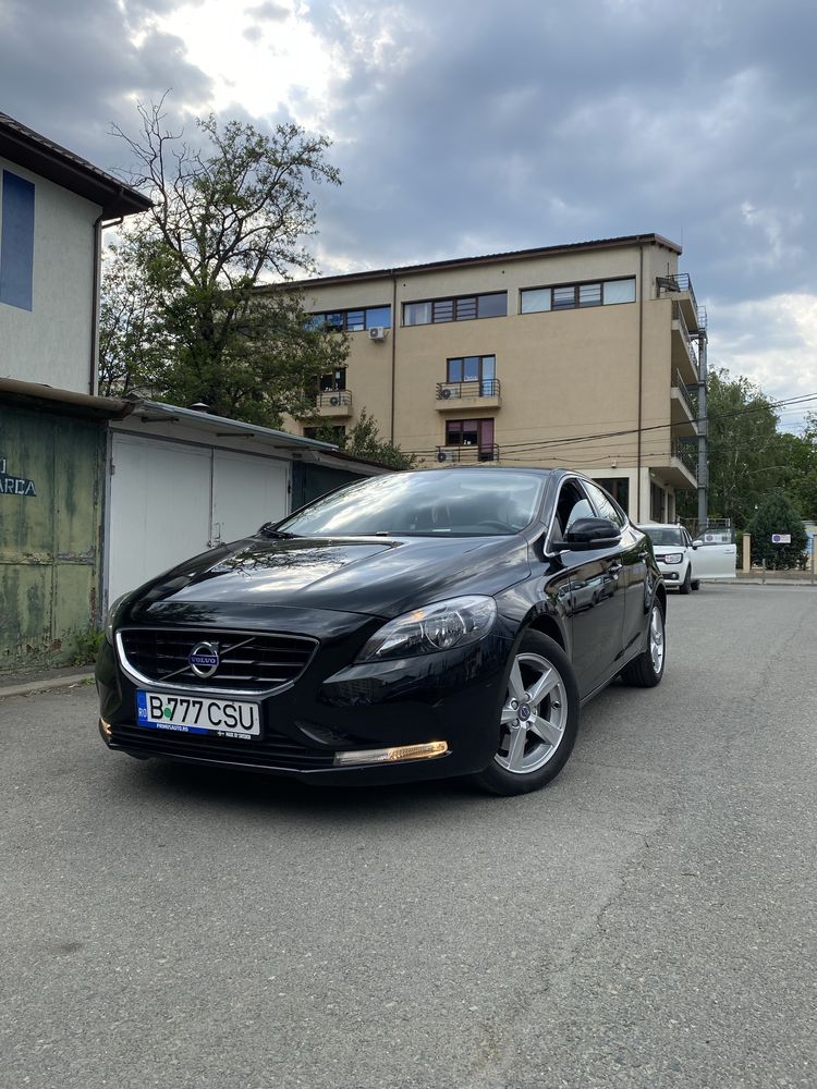 Volvo v40 2.0diesel