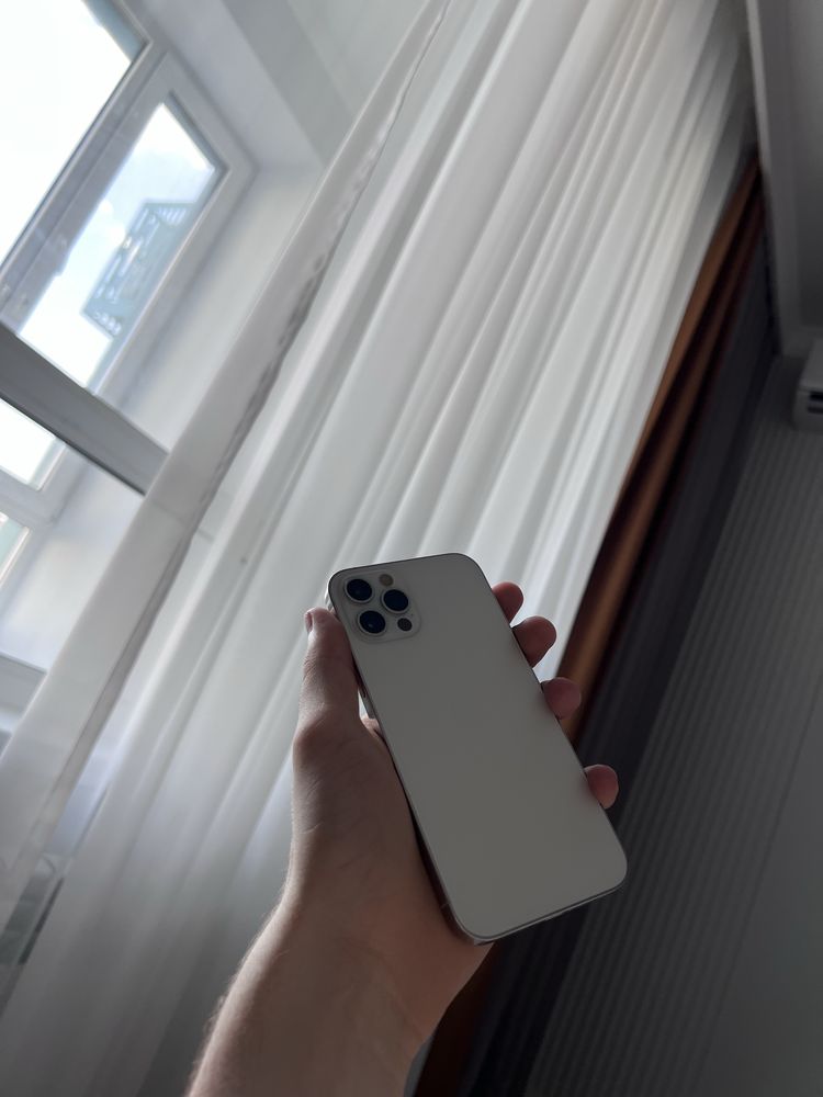 iPhone 12 pro б/у