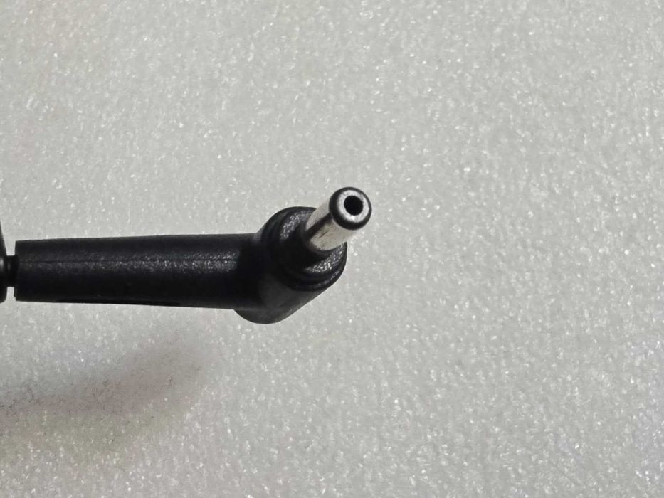 Incarcator Laptop Asus ADP-33AW C 19V 1.75A 33W 4.0*1.35mm -poze reale