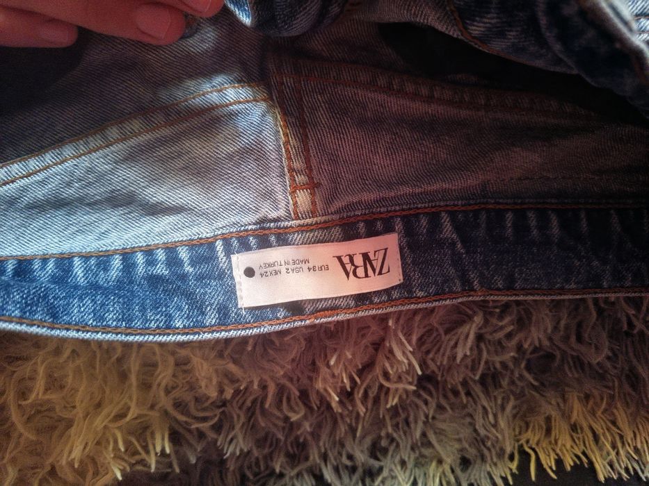 Blugi dama. Zara .mărimea 34