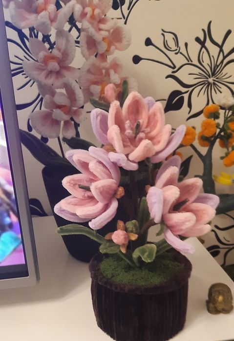 Ghivece ornament floral din sârmă plusata 100%Handmade