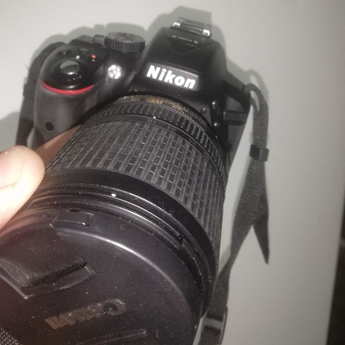 NIKON D300 продам+штатив