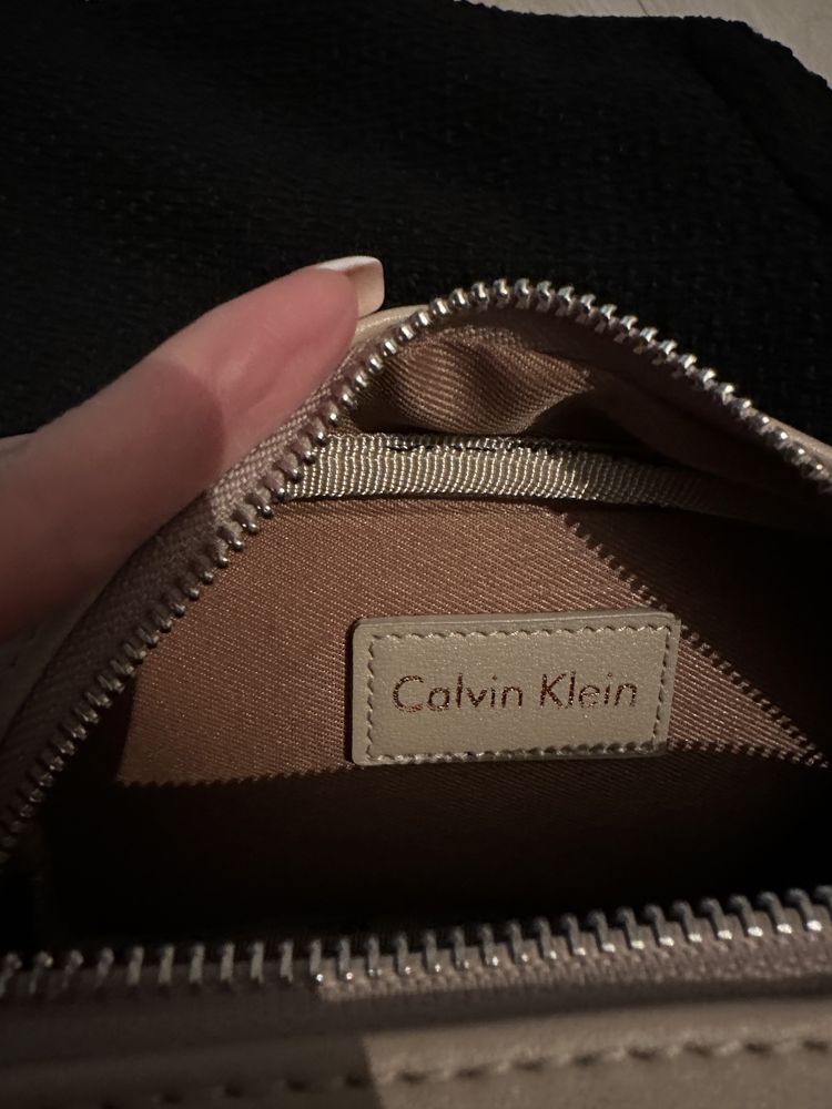 Новая сумочка Calvin Klein