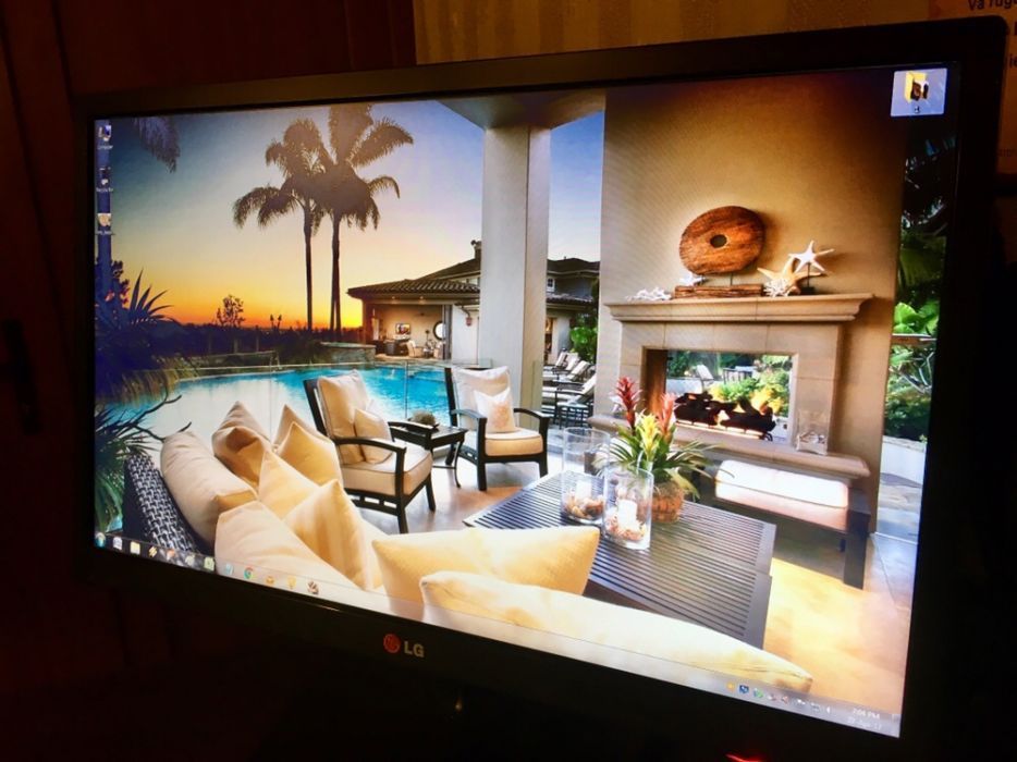 Sistem Desktop Acer cu Monitor LED Full HD LG 21.5''