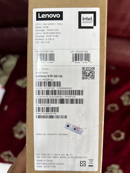 Lenova V15 yangi