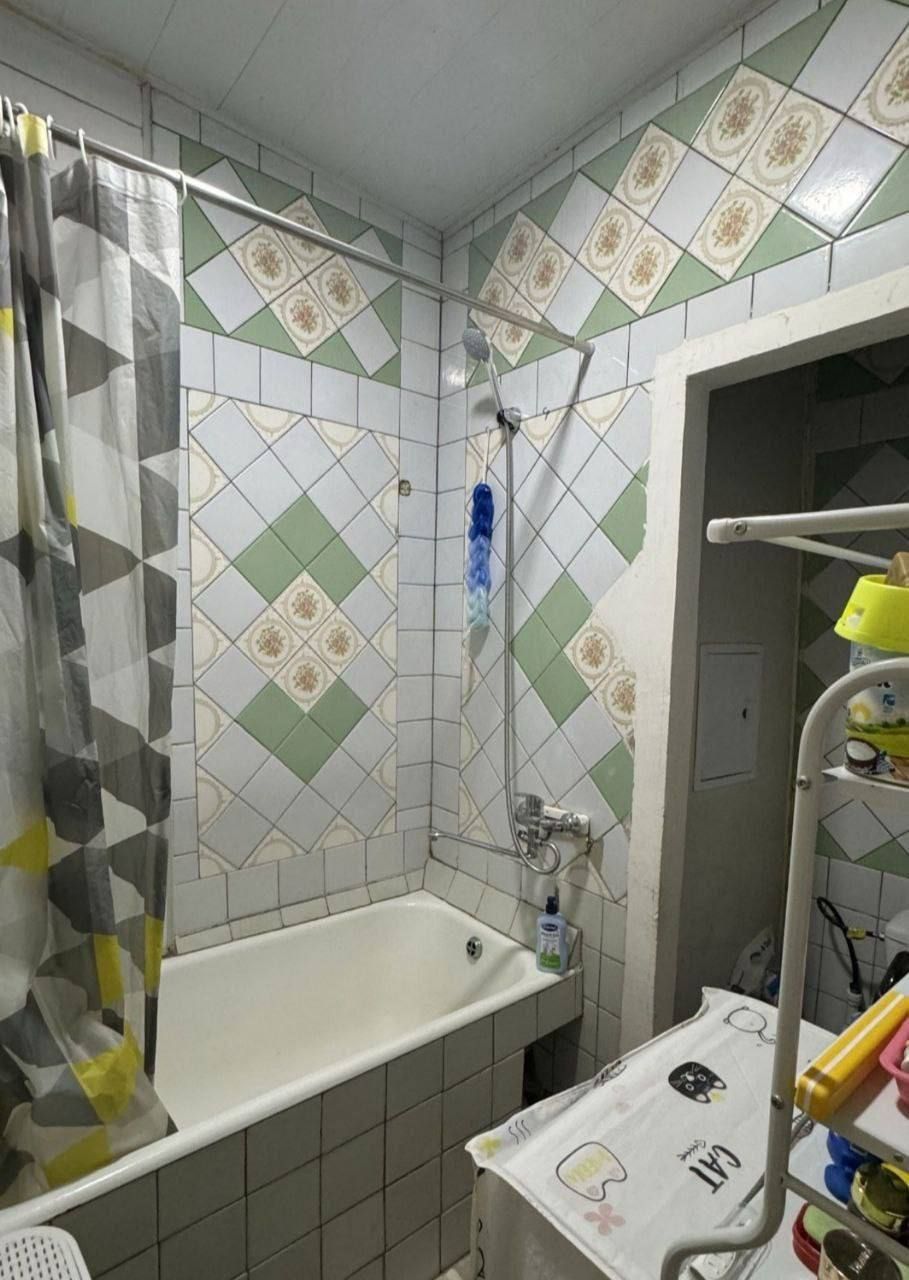 Продам 2 ком Юнусабад 12 квартал Ипотека