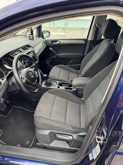 Volkswagen Touran 2.0 TDI - 2018 - 7 locuri