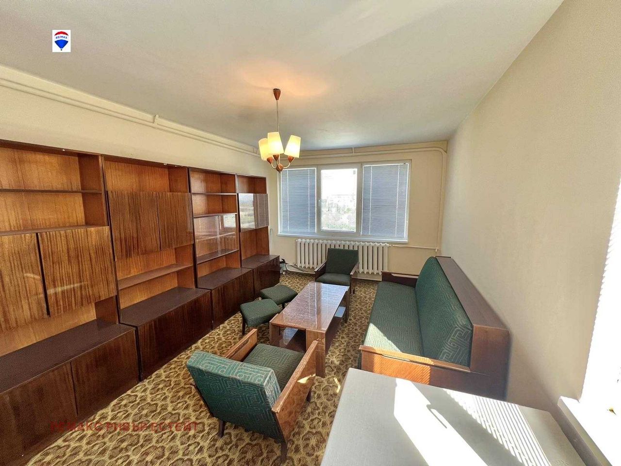 Продава се Двустаен апартамент в Русе, Здравец - 65 кв.м за 845 €/кв.м - Снимка #2