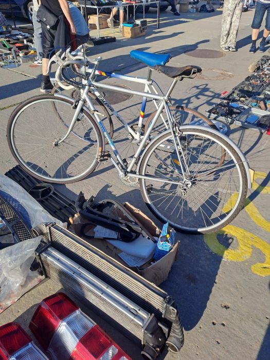 Biciclete la vanzare