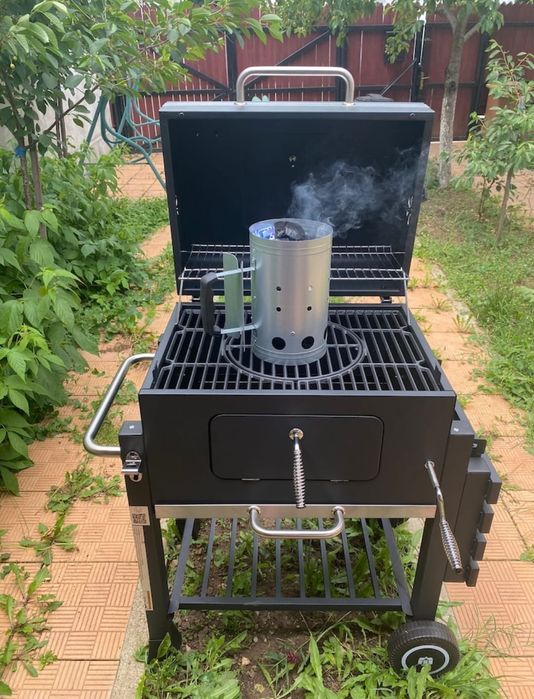 Vând gratar/grill cu fonta, nou, sigilat