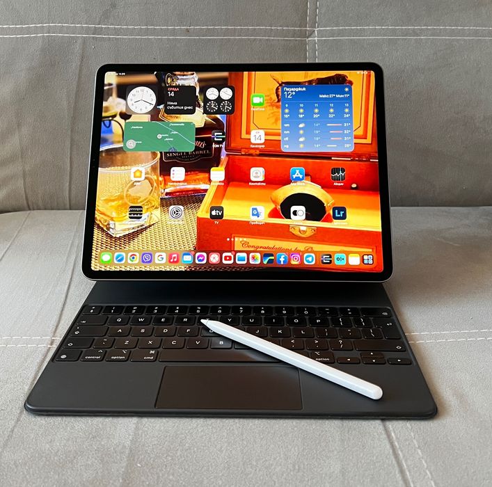  iPad Pro 12.9 (4-gen) Wi-Fi 256 GB +  Magic Keyboard +  Pencil-2