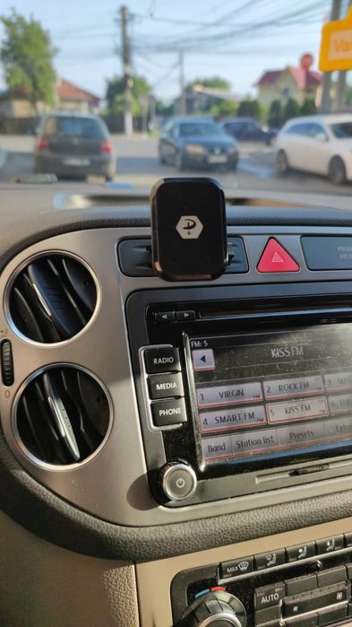 Suport telefon VW Passat B6/Tiguan /etc
Golf, 
Touran, 
Caddy,
Sharan,