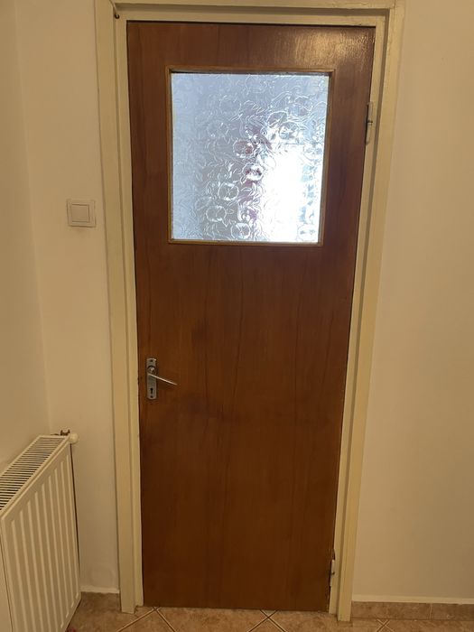 SOLDARE !!! USI INTERIOR APARTAMENT utilizate, stare foarte buna