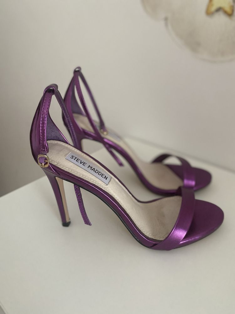 Vand sandale Steve Madden mov metalic, marimea 38