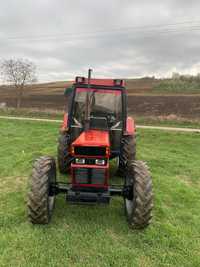 Vând tractor case 856 XL