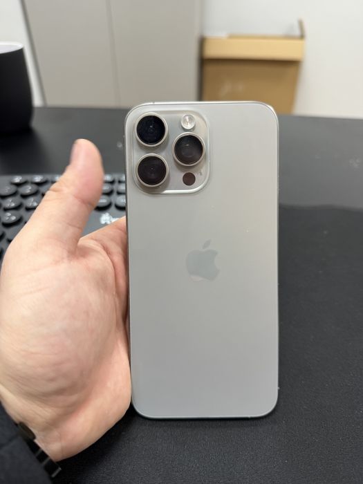 Iphone 15pro max 256g