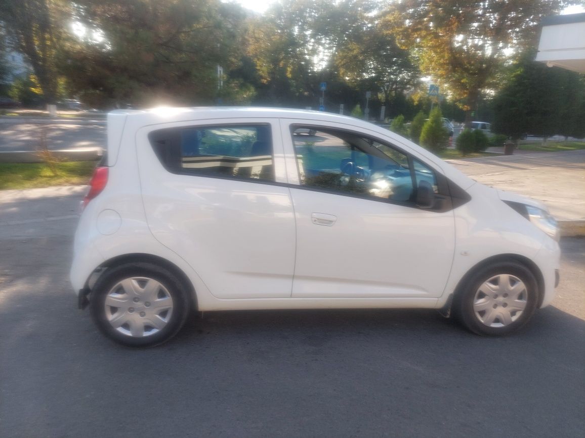 Chevrolet spark 2020