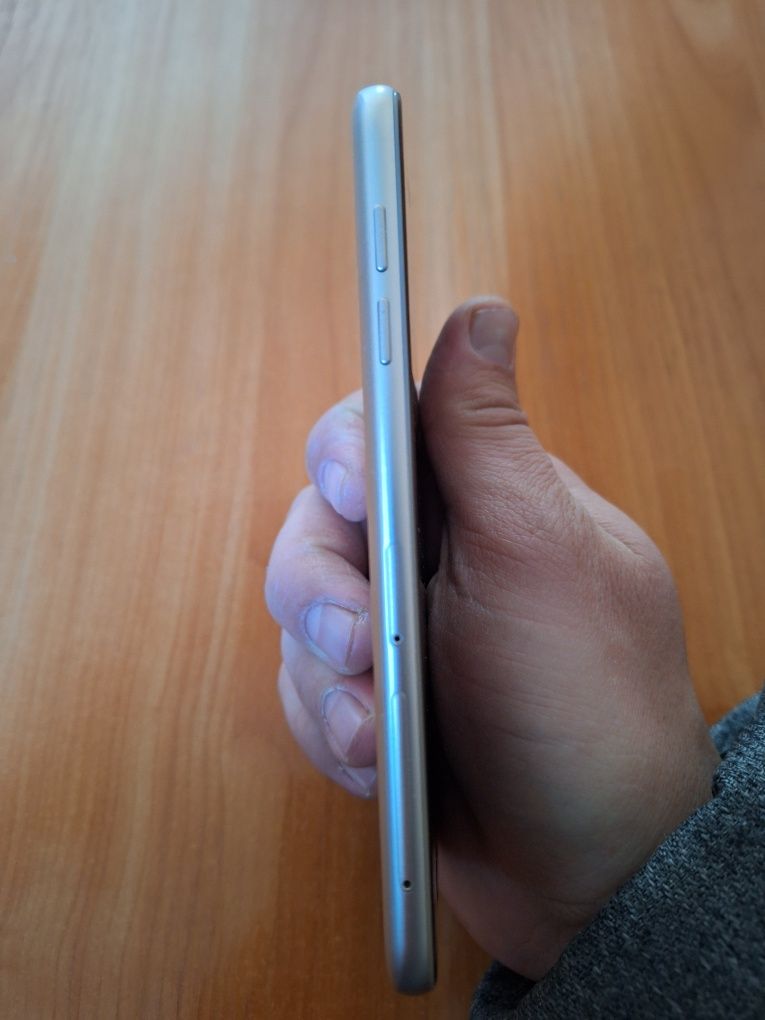Samsung J5 30F 2017