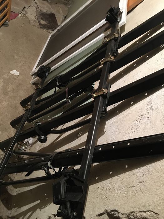 Suport cap prindere bare portbagaj thule 1054 cu sau fara s biciclete